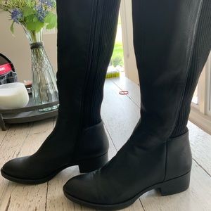 Kenneth Cole leather boots